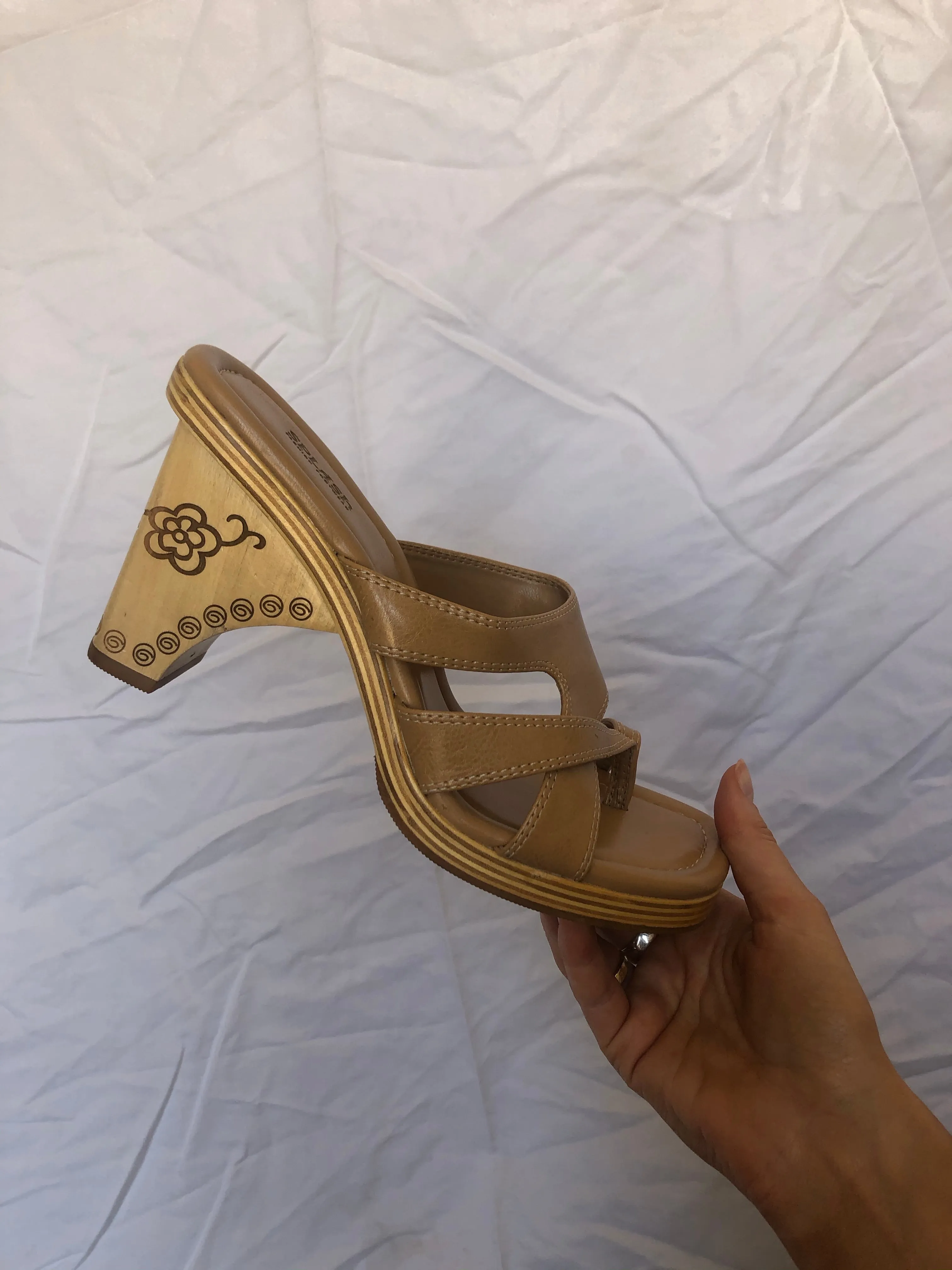 Vintage Y2K Splash Sandals